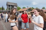 Mītiskie tēli smiltīs - tēlnieki Jelgavā ir uzsākuši darbu pie smilšu skulptūru izveides